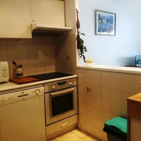 아파트 Provence Et Piscine