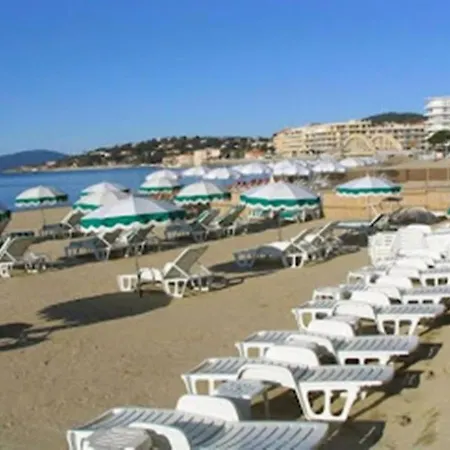 Provence Et Piscine Апартаменты *